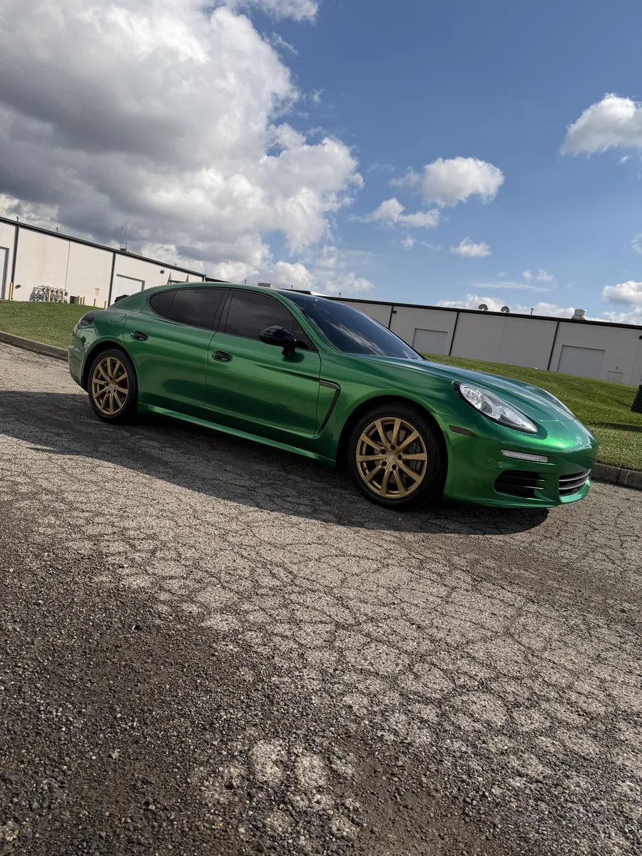 Porsche Panamera in a green color change wrap